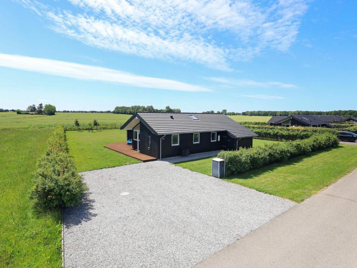 9 Person Holiday Home In Otterup Exteriér fotografie